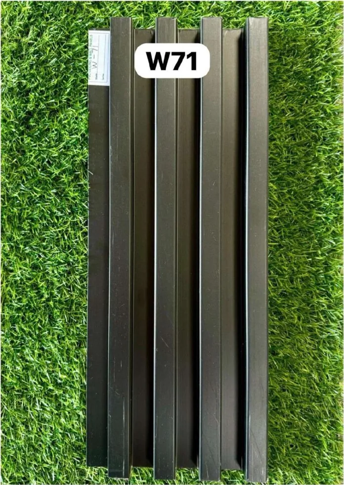 WPC louver W71 sample plank in wenge